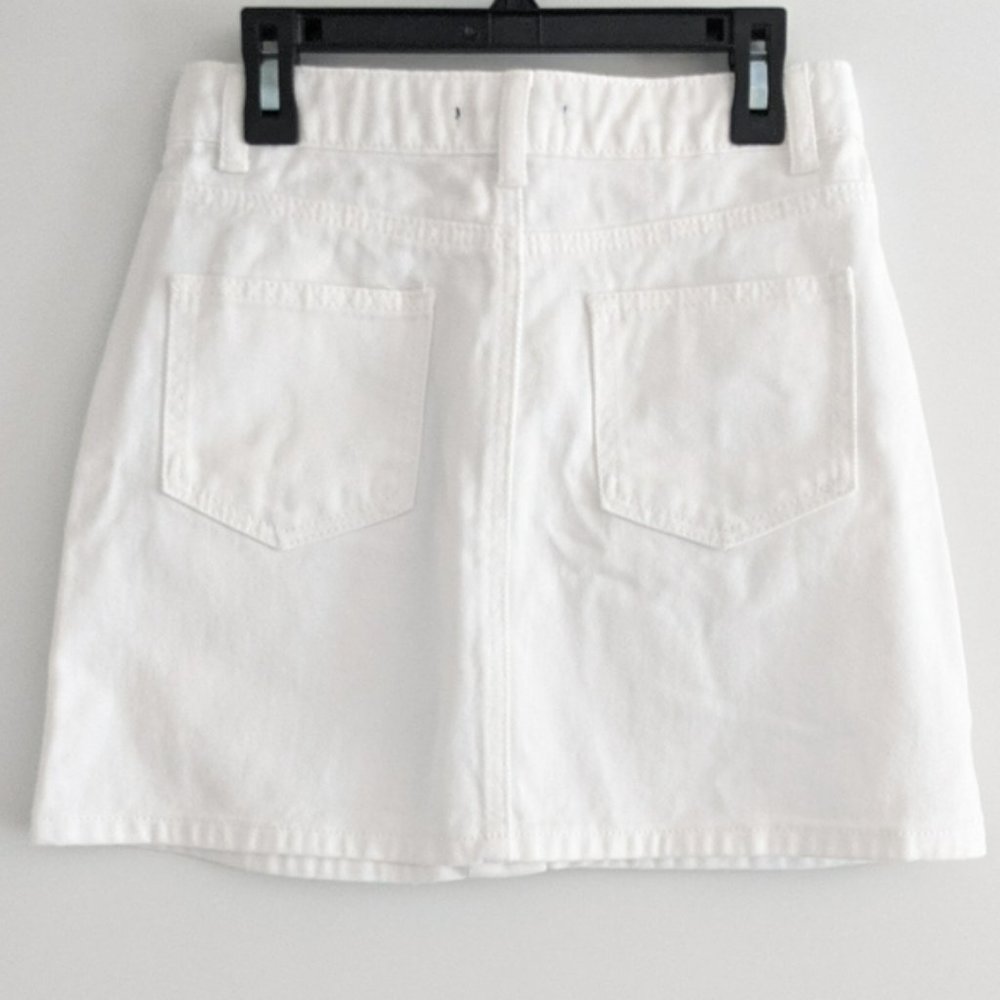 Forever 21  Denim buttoned mini skirt - Picture 2 of 11